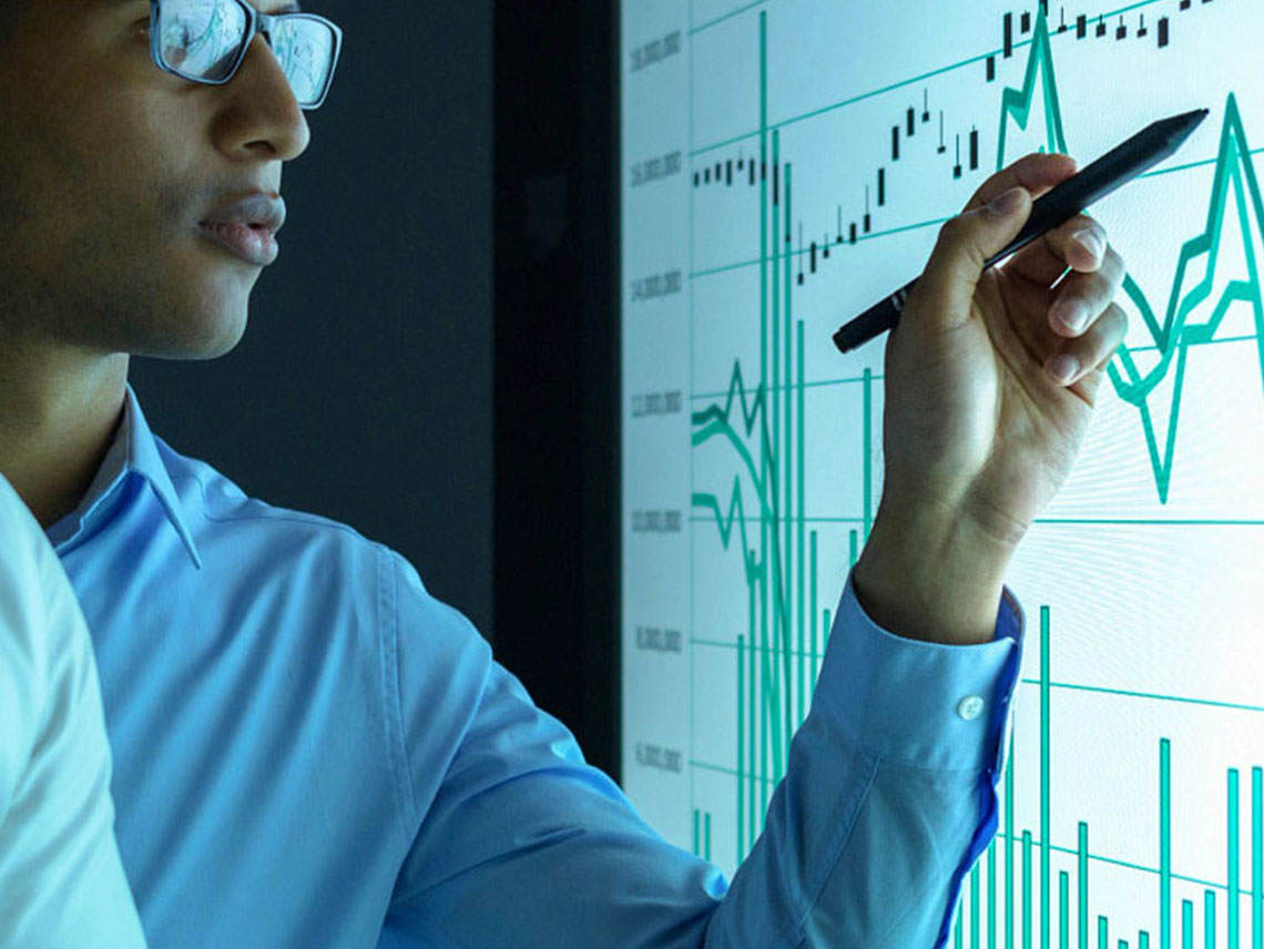Data & Technology